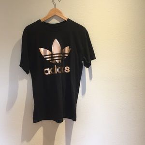 Adidas black t shirt